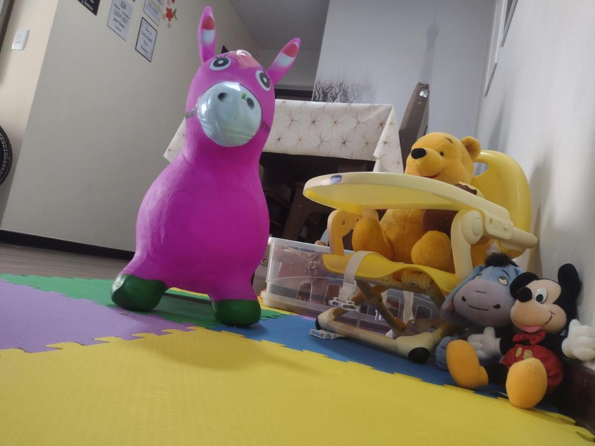 Family Space Curitiba/Vaga De Garagem Gratis Eksteriør bilde